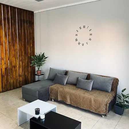 Avra Luxury Apartment